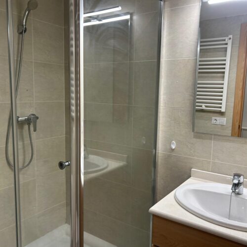 WhatsApp Image 2025-03-26 at 15.15.44 WhatsApp Image 2025-03-26 at 15.15.44