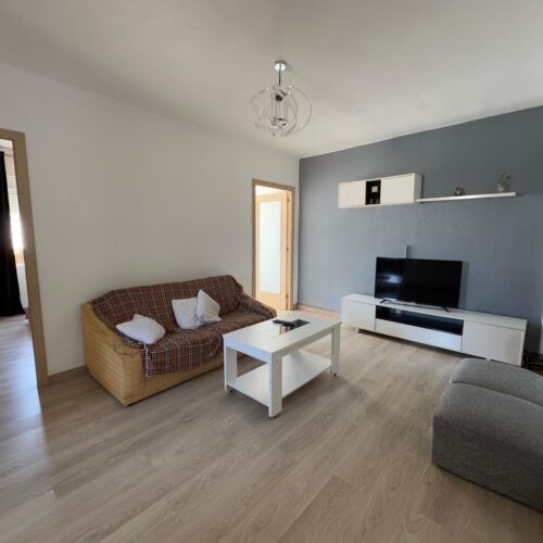 WhatsApp Image 2025-04-09 at 14.32.28 WhatsApp Image 2025-04-09 at 14.32.28